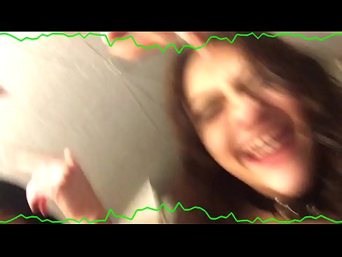❤️ Twee sexy brunette emotionele slipjes blijven klootzakken eigenzinnige teef ❤️ Fuck video at us ❌